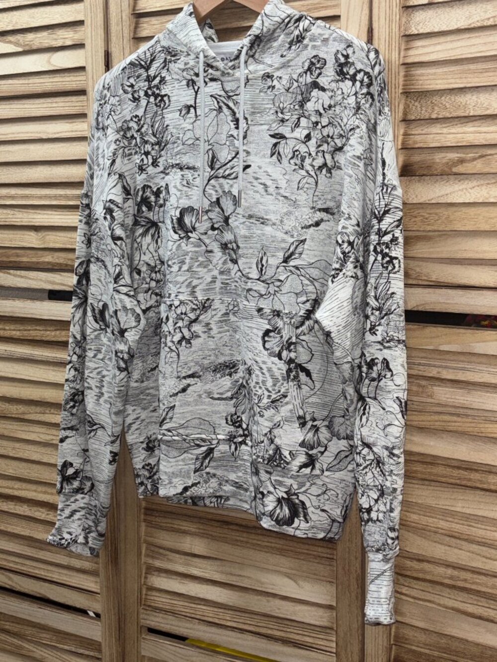 Athleta Balance White Black Floral Sketch Hoodie S Like New